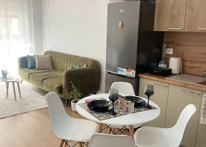 Apartamento Quiet Near Downtown Tirana