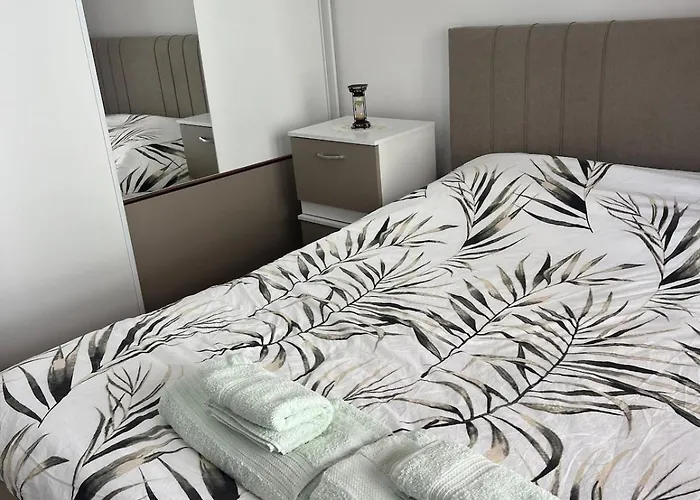 Quiet Near Downtown Apartamento